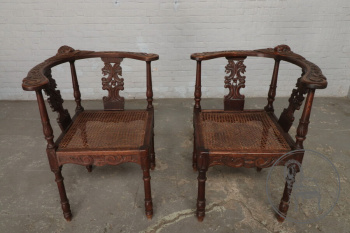 Антикварные угловые стулья (2 шт.) код. BE50432