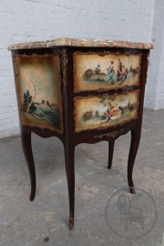 Старинная ореховая тумбочка с росписью код. BE4097607