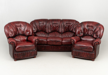 Старинный комплект кожаной мебели код. RM63234