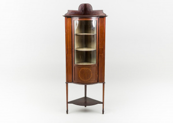 Старинная угловая витрина код. RM11171