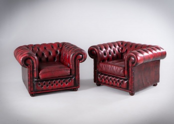 Старинные кожаные кресла (2 шт.) в стиле Честер код. RM4165349