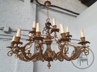 Старинная французская люстра из бронзы в стиле Людовика XV код. BE4165387