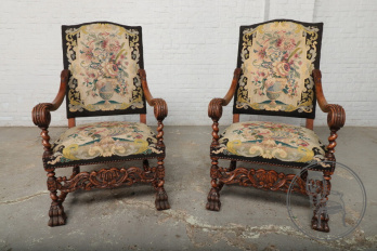 Антикварные кресла (2 шт.) код. BE64371