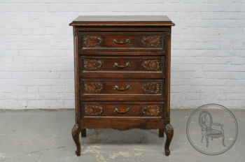 Антикварный комод код. BE6665