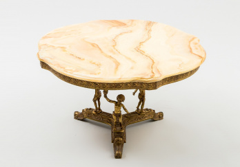 Старинный столик код. RM34169