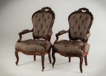 Антикварный комплект кресел (2 шт.) с каретной стяжкой код. RM4158796