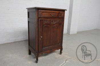 Антикварный комод код. BE7089