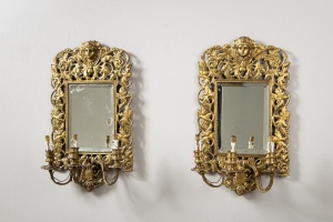 картинка Комплект антикварных латунных настенных бра с зеркалом (2 шт.) салоне старинных вещей "Шебби" являющийся официальным дистрибьютором в России и Беларуси