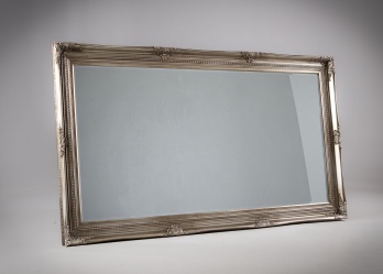 Антикварное зеркало с фацетом в раме, декорированной лепниной код. RM4165344