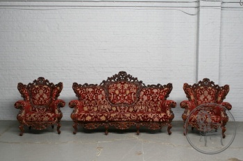 Старинный набор для гостиной, отделанный резным ансамблем из цветков и завитков код. BE4097715