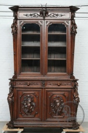 Антикварный дубовый буфет конца XIX века код. BE4097259