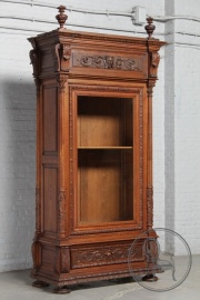 Антикварная резная витрина код. BE4097270