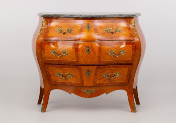 Старинный комод код. RM42788