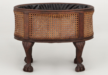 Старинное кашпо для цветов код. RM72437