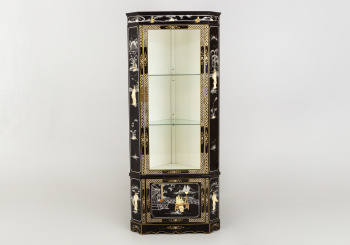 Старинная угловая витрина код. RM48437