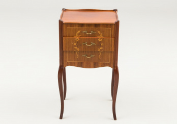 Старинная тумбочка код. RM20680