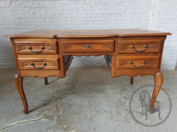 Антикварный письменный стол в рокайльном стиле код. BE107260