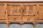 Антикварный комод из дуба с сюжетной резьбой в готическом стиле код. BE3259384 фото 6