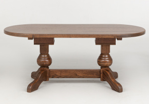 картинка Cтаринный столик салоне старинных вещей "Шебби" являющийся официальным дистрибьютором в России и Беларуси