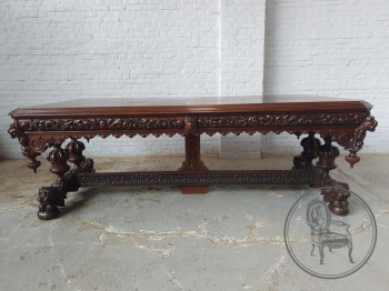 Антикварный резной дубовый стол с ножками в виде львов код. BE106950