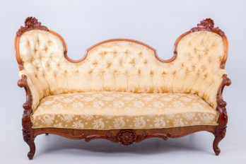 Старинная козетка код. RM10086