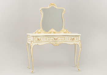 Старинный туалетный столик с зеркалом код. RM52796