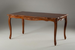 картинка Старинный столик из красного дерева с растительной резьбой салоне старинных вещей "Шебби" являющийся официальным дистрибьютором в России и Беларуси