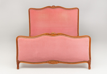 Старинная кровать код. RM50232