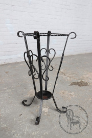 Антикварная подставка для зонтов код. BE9067