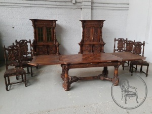 картинка Антикварный комплект для столовой с двумя буфетами салоне старинных вещей "Шебби" являющийся официальным дистрибьютором в России и Беларуси