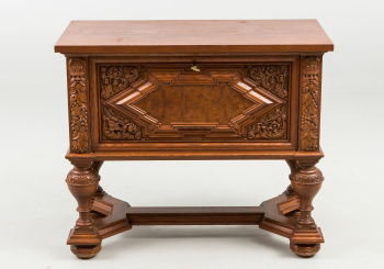 Старинный комод код. RM31224