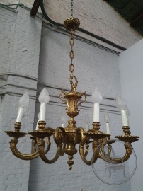 Старинная люстра из литой бронзы на 10 рожков код. BE4117990