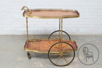 Старинный сервировочный столик с интарсиями код. BE4097622