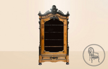 Антикварная витрина код. VS1393