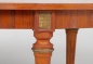Старинный овальный стол на изящных ножках, декорированных латунными вставками код. RM4100967 фото 2
