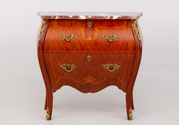 Старинный комод код. RM42417