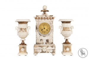 картинка Антикварные мраморные часы с вазами салоне старинных вещей "Шебби" являющийся официальным дистрибьютором в России и Беларуси