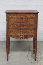 Антикварная дубовая тумбочка код. BE4097310