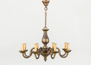 картинка Светильник салоне старинных вещей "Шебби" являющийся официальным дистрибьютором в России и Беларуси