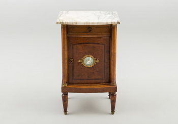 Антикварная тумбочка код. RM32907