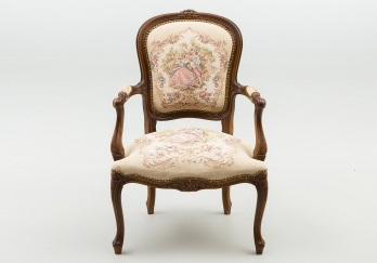 Старинное кресло код. RM31377