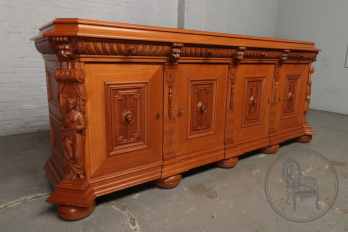 Антикварный комод код. BE48086