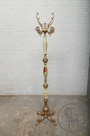 Старинная вешалка код. BE70948