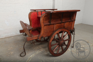 картинка Антикварный бар салоне старинных вещей "Шебби" являющийся официальным дистрибьютором в России и Беларуси