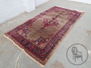 Антикварный иранский шерстяной ковер код. BE4165198