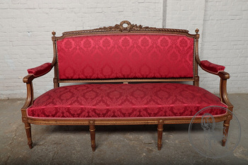 Антиварная софа из ореха в стиле ампир с малиновой обивкой код. BE107040