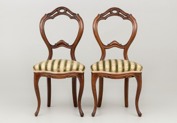 Старинные стулья (2 шт.) код. RM52578