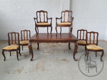 Антикварный набор для столовой (стол, 2 кресла, 4 стула) код. BE4096985