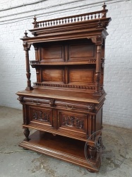 Антикварный ореховый поставец с открытыми полками код. BE4138352