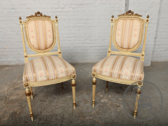 Антикварные стулья (2 шт.) из ореха с шелковой обивкой код. BE107173